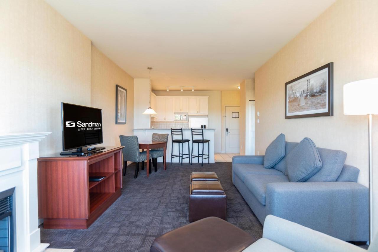 Sandman Suites Surrey - Guildford Esterno foto