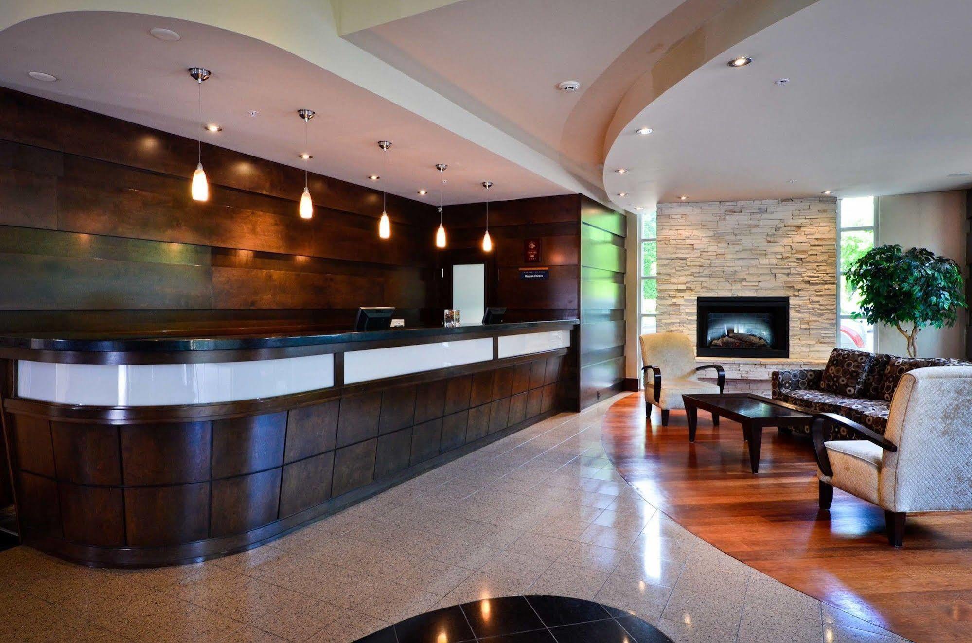 Sandman Suites Surrey - Guildford Esterno foto